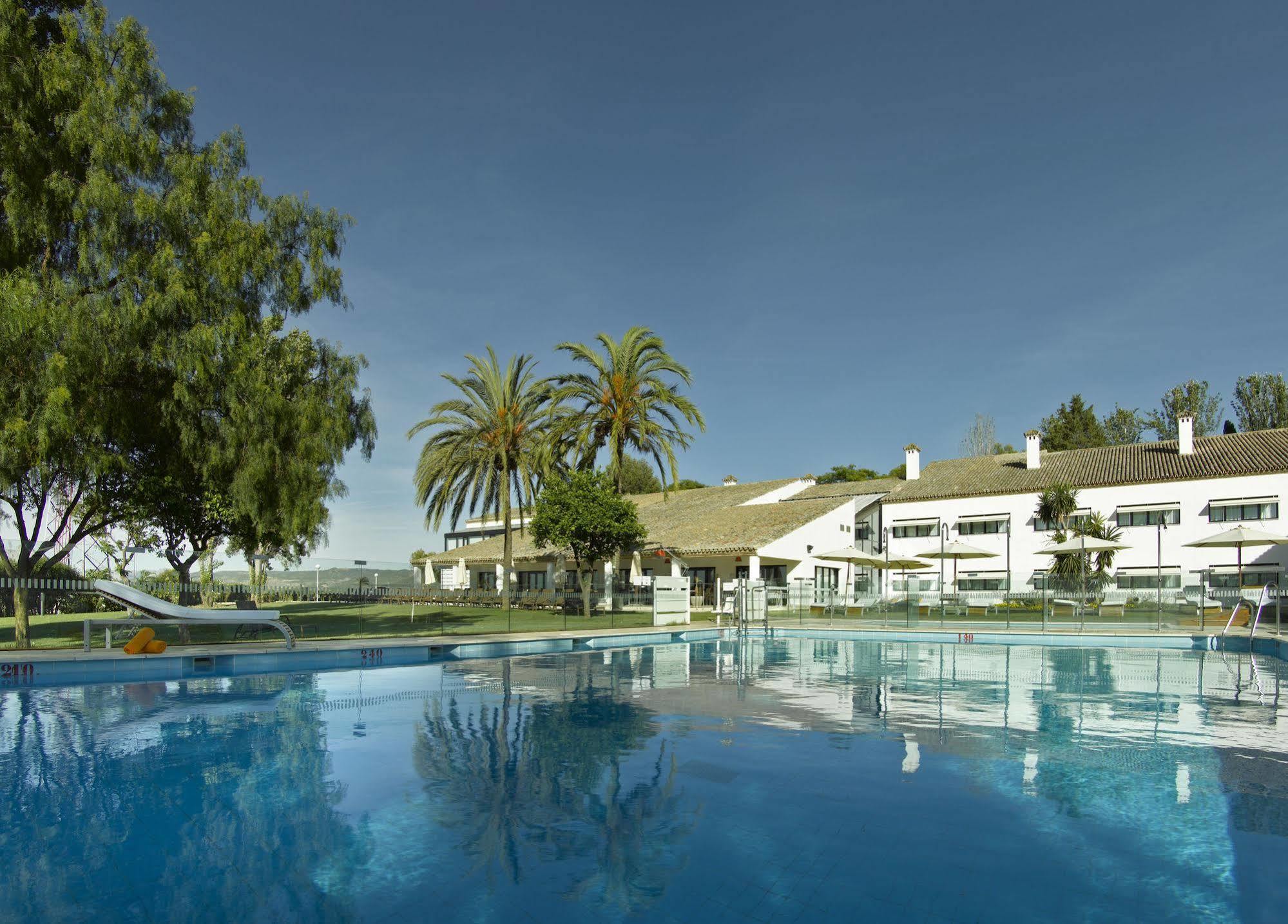 Parador De Antequera Exterior photo